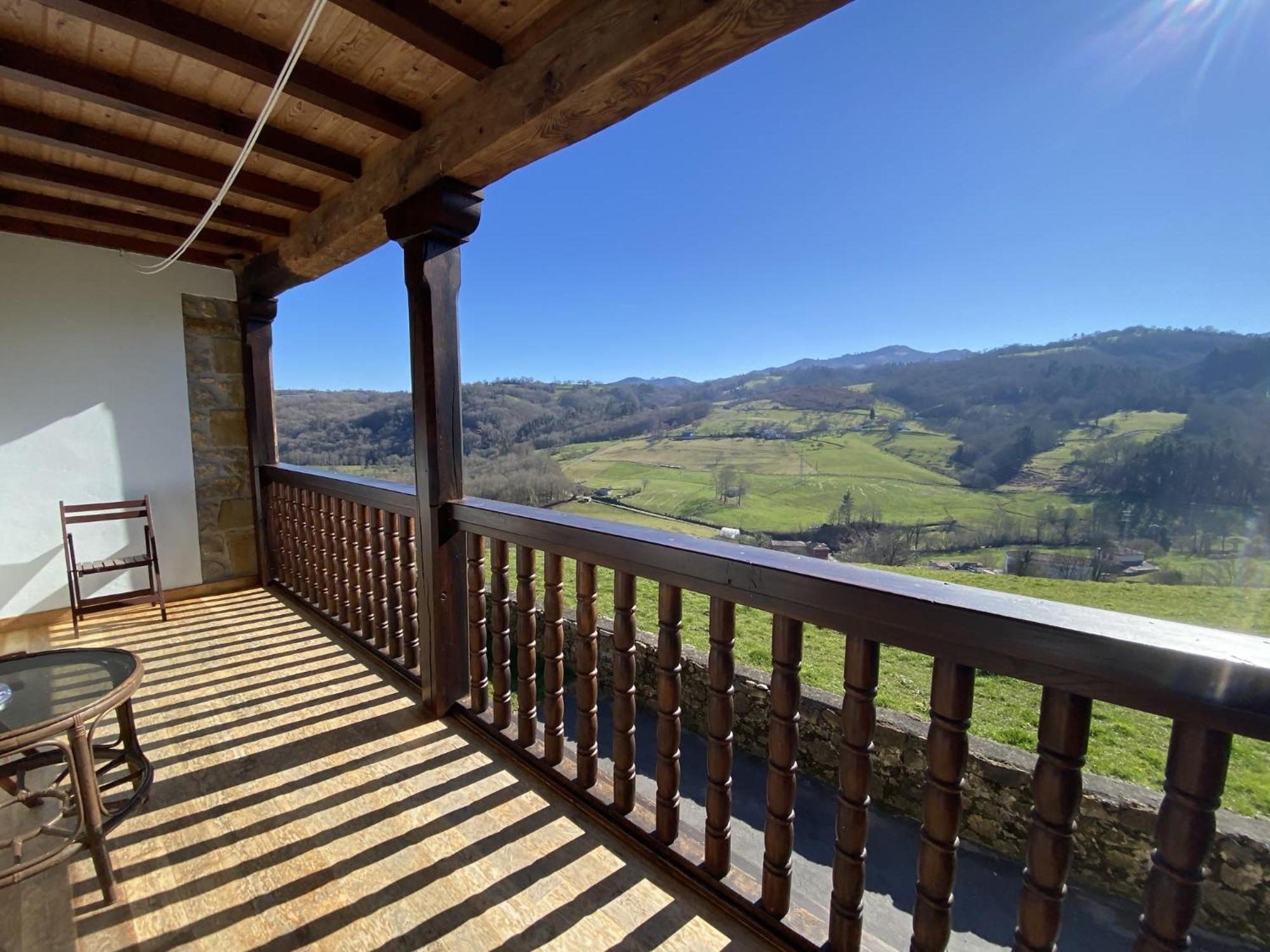 Villa La Torre Arriondas Exterior foto